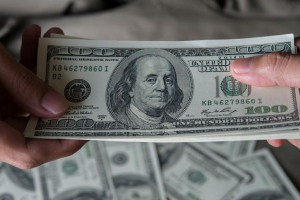 El Dólar Blue Sigue Creciendo A Cuánto Cotiza Este Domingo Diario Castellanos 4537