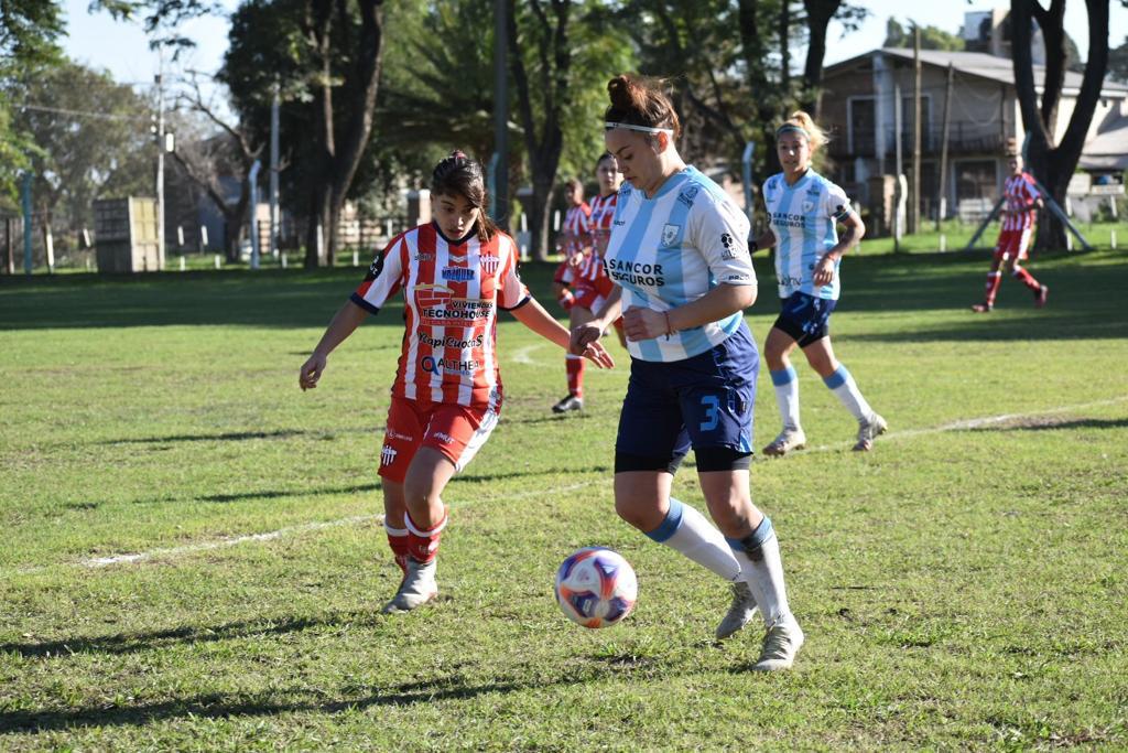 Ituzaingó se impuso ante Talleres de Remedios de Escalada